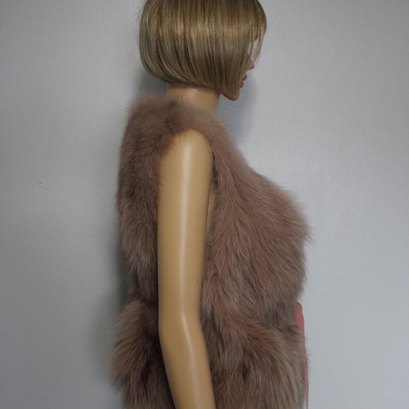 #470 Fox fur vest - Picture 4 of 6